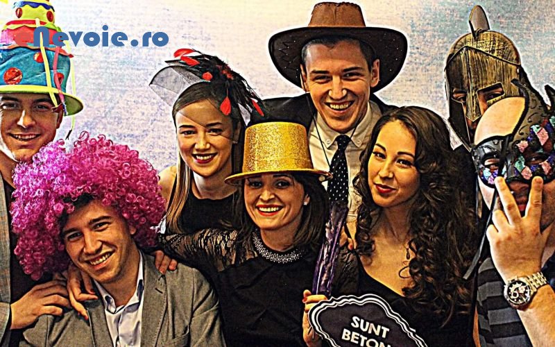 3divertisment-evenimente-petreceri-tematice-inchirieri-costume-tematice-photobooth-inchirieri-accesorii-evenimente-marturii-invitat-alexandru-ple.png