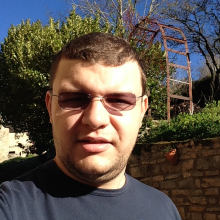 Avatar profil-utilizator/andrei-smaranda-5200-07/andrei-smaranda-meditatii-educatie-formare-profesionala--20170626140456.png