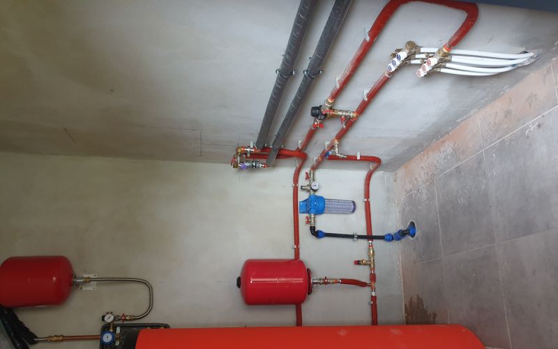 6montare-panouri-solare-reparatii-termice-reparatii-electrice-reparatii-sanitare-mentenanta-instalatii-climatizare-instalatii-termi-constantin-pa.png
