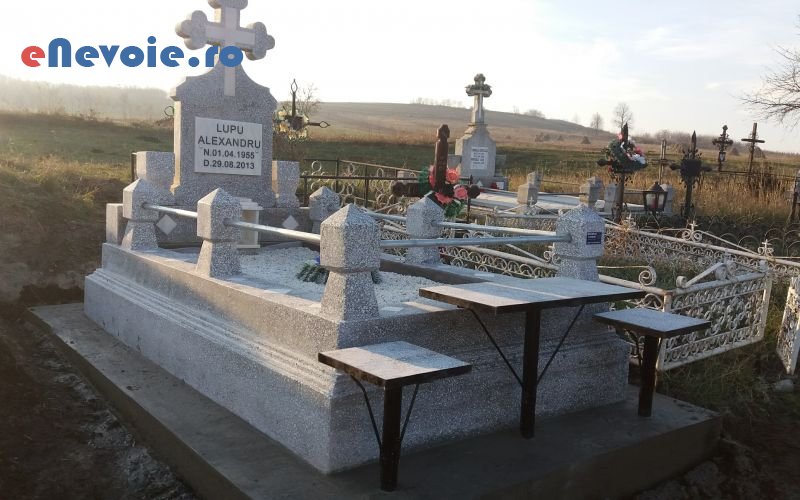 mormite-si-monumente-funerare-servicii-funerare--dmanole2-8542-063.png