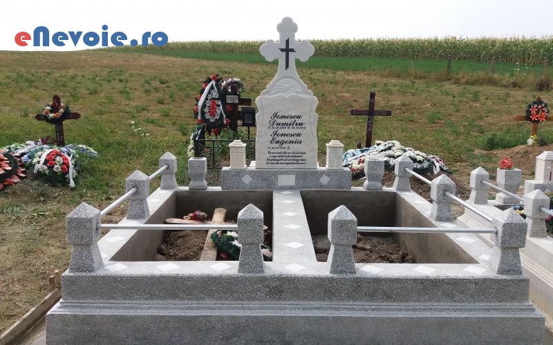 mormite-si-monumente-funerare-servicii-funerare--dmanole2-8542-065.png