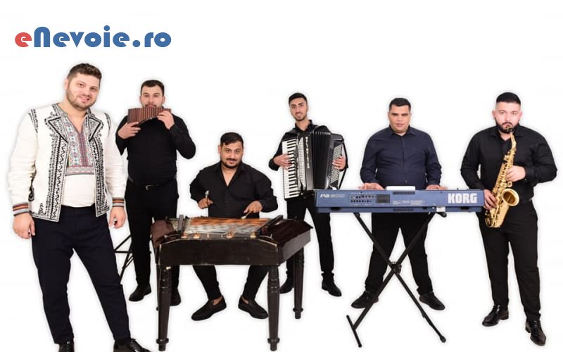 5divertisment-evenimente-formatie-muzicala-organizari-evenimente--formatia-extr.png