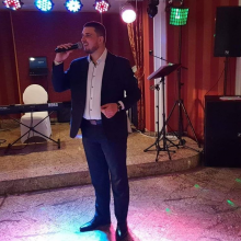 Avatar profil-utilizator/formatia-premium-brasov-alegerea-ta-pentru-evenimente-de-vis-8778-ed/formatia-premium-brasov-alegerea-ta-pentru-evenimente-de-vis-divertisment-evenimente-dj-formatie-muzicala-sonorizare-si-lumini-vid-20200721185626.png