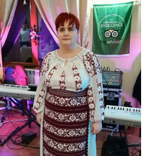 Avatar profil-utilizator/formatia-vica-gradinaru-artistii-tai-pentru-nunta-perfecta-6354-df/formatia-vica-gradinaru-artistii-tai-pentru-nunta-perfecta-formatie-muzicala-sonorizare-si-lumini-organizari-evenimente--20190420190215.png