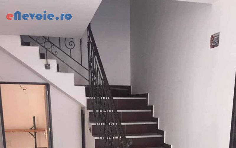 5balustrade-si-scari-porti-si-garduri-amenajari-exterioare-amenajari-interioare-casa-si-gradina--ilie-marian-5.png