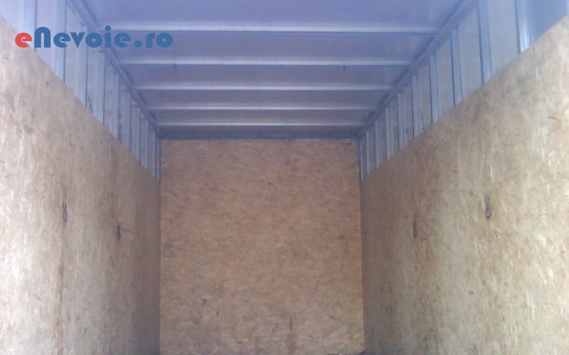 2servicii-mutari-inchirieri-masini-de-transport-transport-depozitare--lucian-tomesc.png