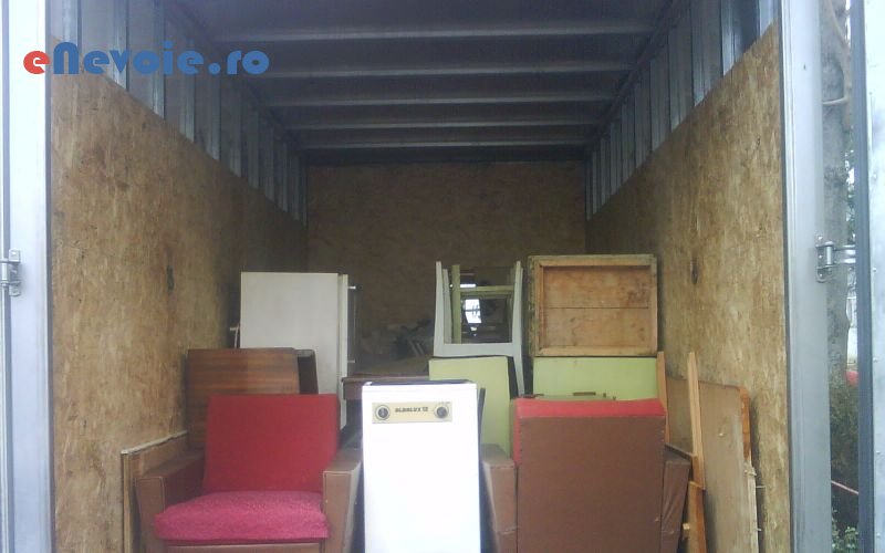 3servicii-mutari-inchirieri-masini-de-transport-transport-depozitare--lucian-tomesc.png