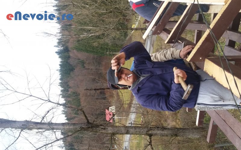 5montare-mobila-mobilier-de-gradina-reparatii-mobilier-restaurare-mobilier-mobila-la-comanda-mobilier-si-tamplarie--marian-barbu-.png