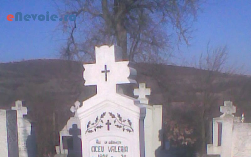 3morminte-si-monumente-funerare-servicii-funerare--micu-precup-3.png