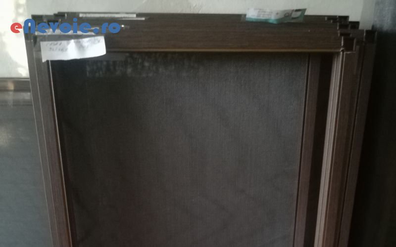 1plasa-de-insecte-tamplarie-pvc-mobilier-si-tamplarie--mihai-vitalar.png