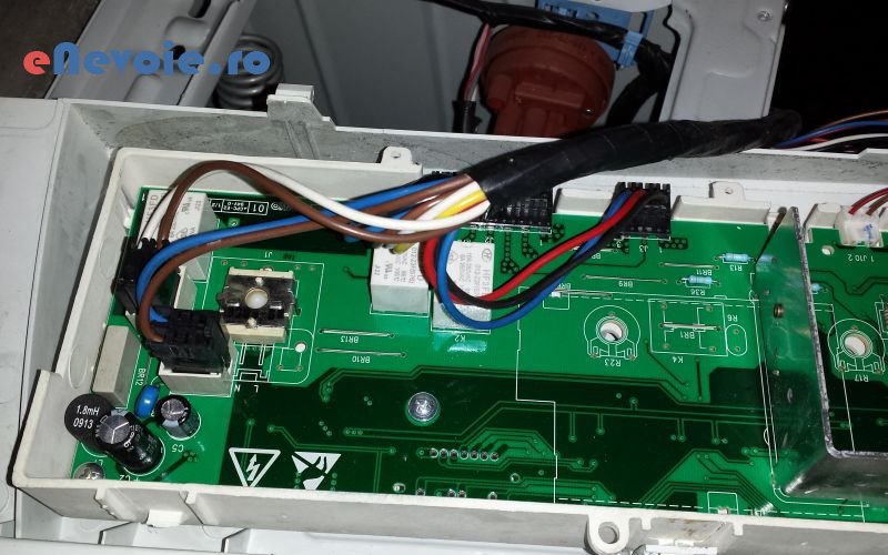 2reparatii-aragazuri-reparatii-masini-de-spalat-reparatii-electrocasnice-reparatii-electronice-reparatii-electronice-electrocasnice-ceasuri--nicu-chirila-58.png
