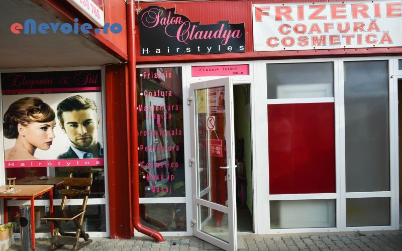 5extensii-par-hair-stylist-frizerie-coafor-make-up-manichiura-si-pedichiura-relaxare-si-masaj-cosmetica-si-ingrijire-corporala-cosm-sc-claudia-lu.png