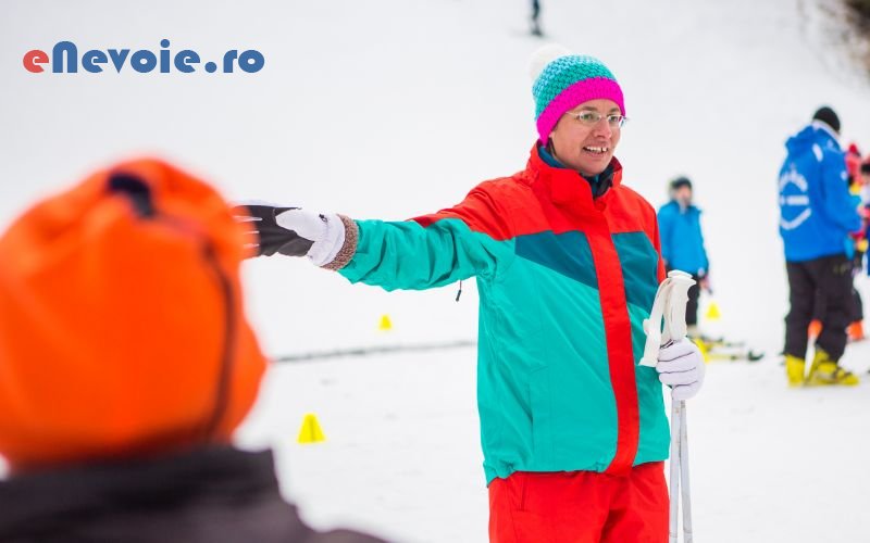 2cursuri-de-schi-alpin-sport-hobby-timp-liber--sc-farcas-i-f.png
