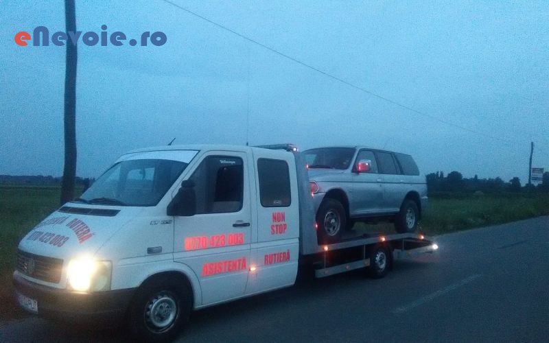 5tractari-auto-asistenta-rutiera-auto-moto--sc-laviniapet.png