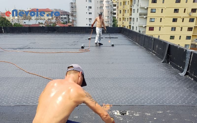 3hidroizolatii-acoperisuri-constructii-industriale-constructii-civile-constructii--sc-mincon-serz.png