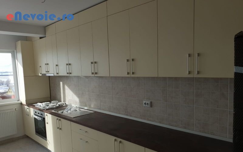 5montare-mobila-mobilier-horeca-mobila-la-comanda-mobilier-si-tamplarie--sc-velstand-d.png