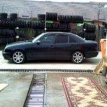 Avatar profil-utilizator/sergiu-bora-7908-14/sergiu-bora-transfer-aeroport-transport-persoane-transport-depozitare--20161224235458.png